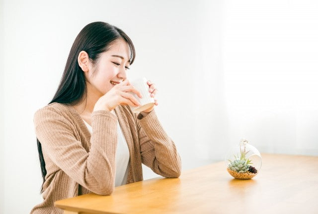 【日本茶コラム】キレイを育てる毎日の一杯。 美容にうれしい「日本茶」のチカラ