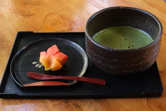 【日本茶コラム】秋のひとときに味わう、抹茶の美味しさ 通販で手軽に楽しむ季節の贅沢