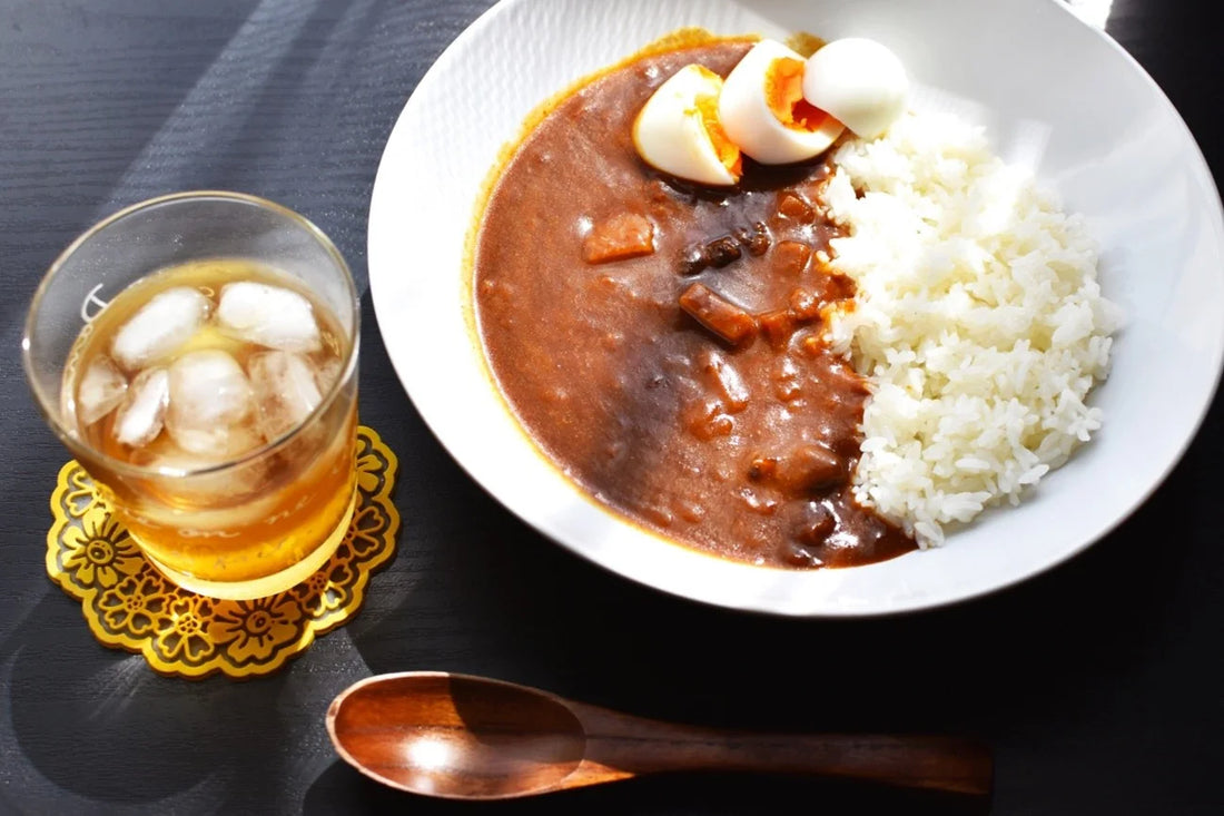 【日本茶コラム】カレーと相性のいいお茶