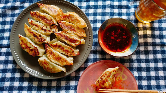 【日本茶コラム】餃子と相性のいいお茶